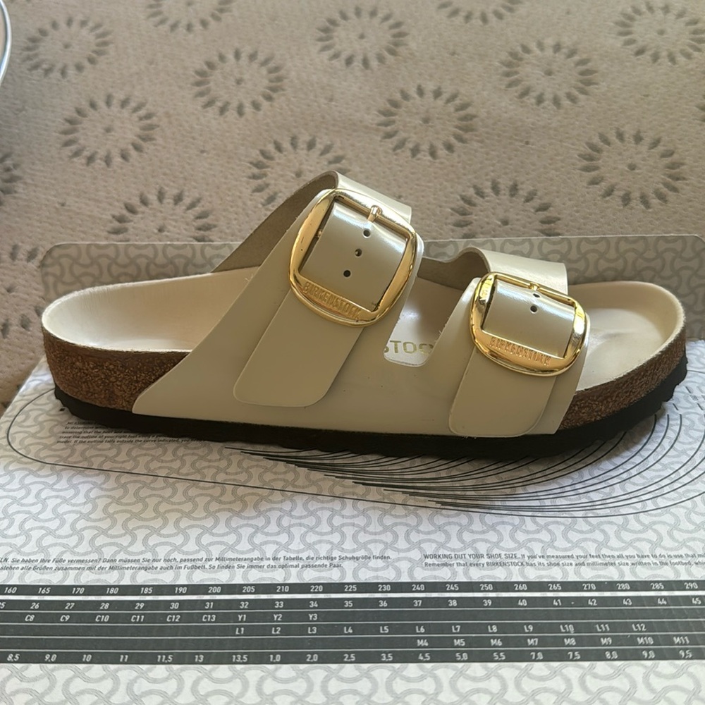 Arizona Big Buckle Birkenstocks